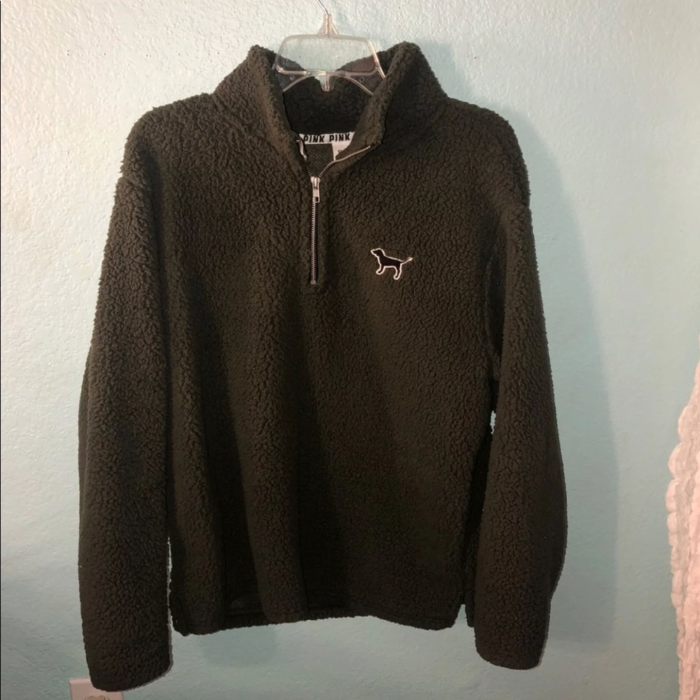 vs pink sherpa